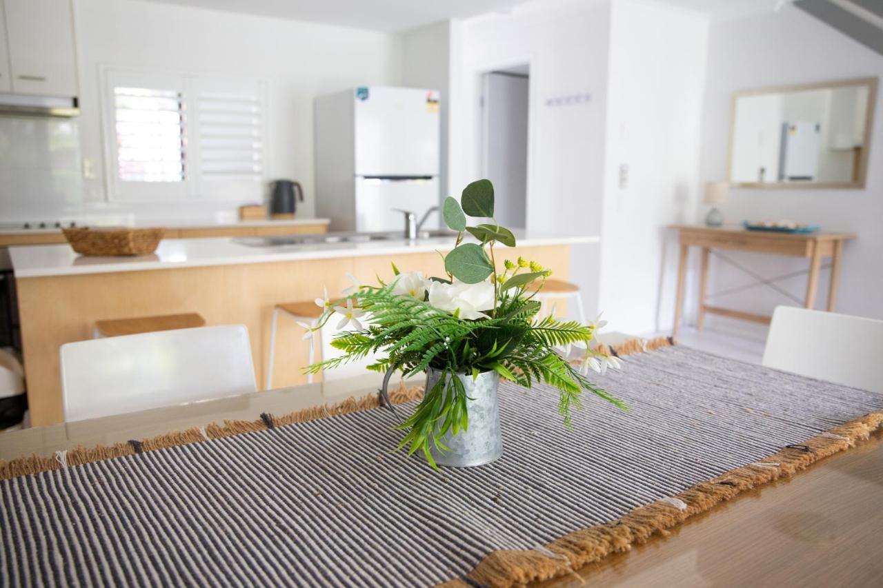 Tropical Getaway In 2 Bedroom Unit In 4 Star Resort Noosaville Exteriör bild